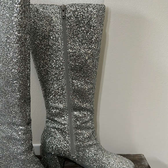 Women’s Betsey Johnson Mitzi Glitter High Shaft Boot US 7.5 - Picture 2 of 8